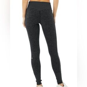 Alo yoga High-Waist Alosoft Lounge Legging - Dark Heather Grey xs